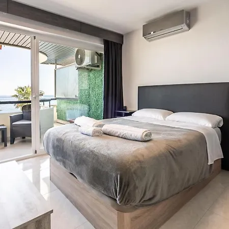 Apartamento Beachfront With Stunning Sea Views Marbella