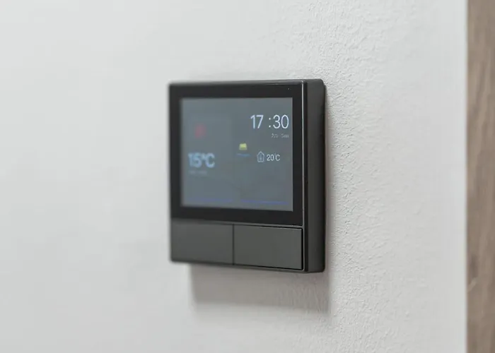 Beachfront With Stunning Sea Views Apartment Marbella