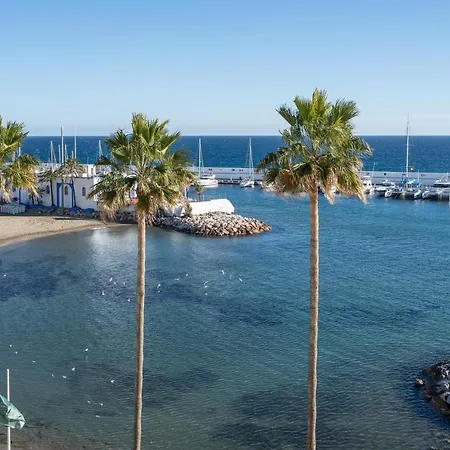 Beachfront With Stunning Sea Views *