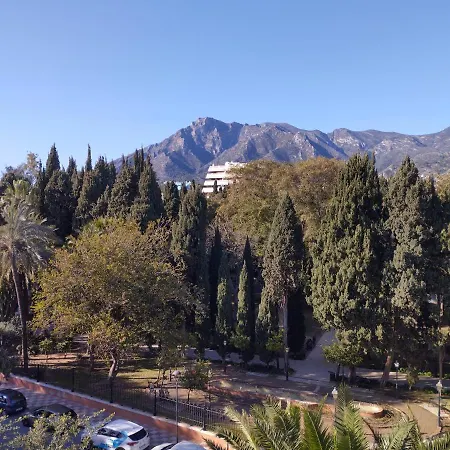 Beachfront With Stunning Sea Views Marbella