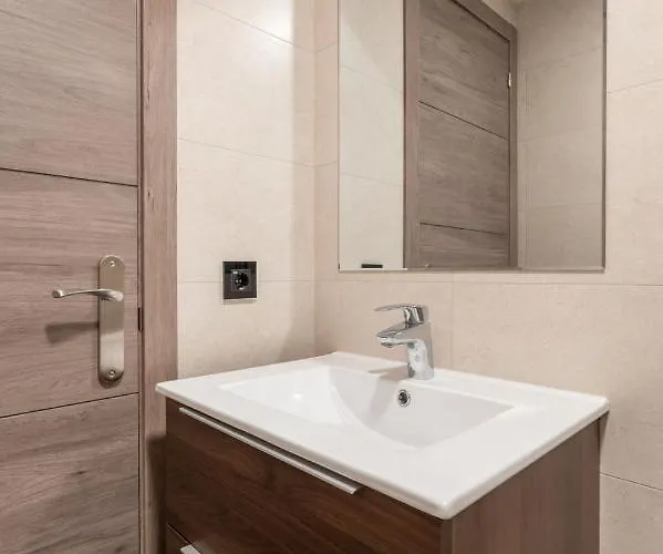 Beachfront With Stunning Sea Views Apartmán *