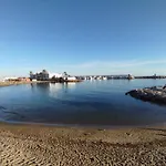 Beachfront With Stunning Sea Views 公寓